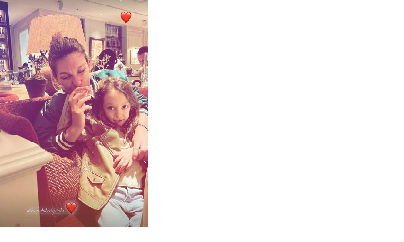 Simona Halep alături de nepoata sa, Tania