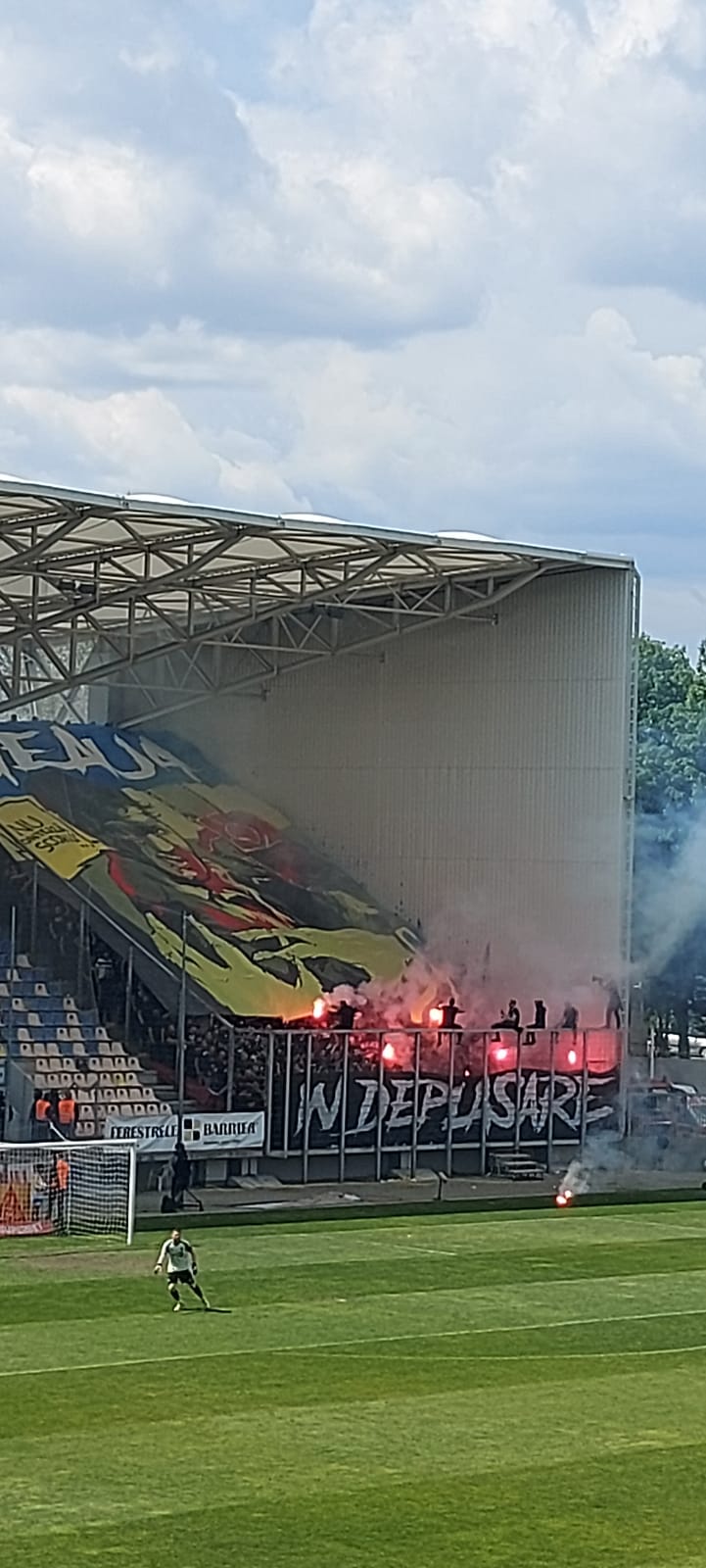 A început duelul Petrolul - CSA Steaua