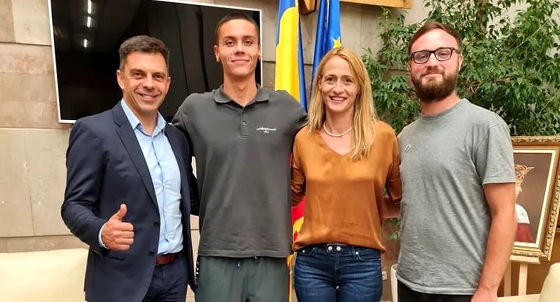 Eduard Novak, alături de David Popovici