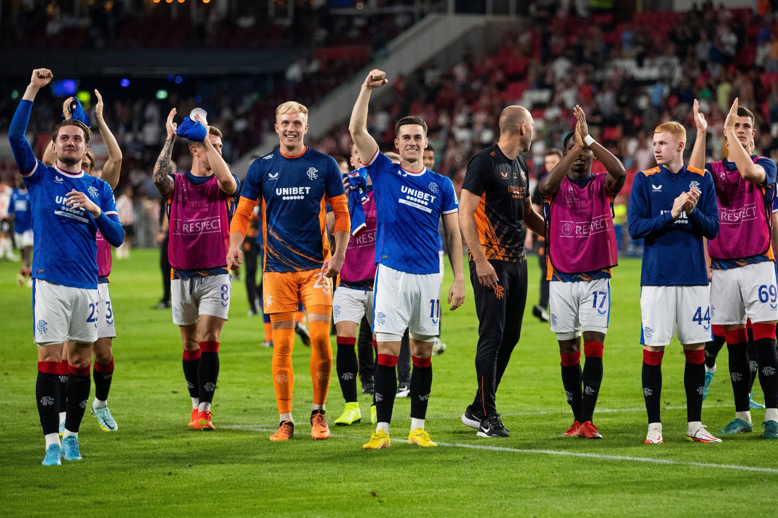 Rangers este la nouă puncte de lideril Celtic, în Premiership 