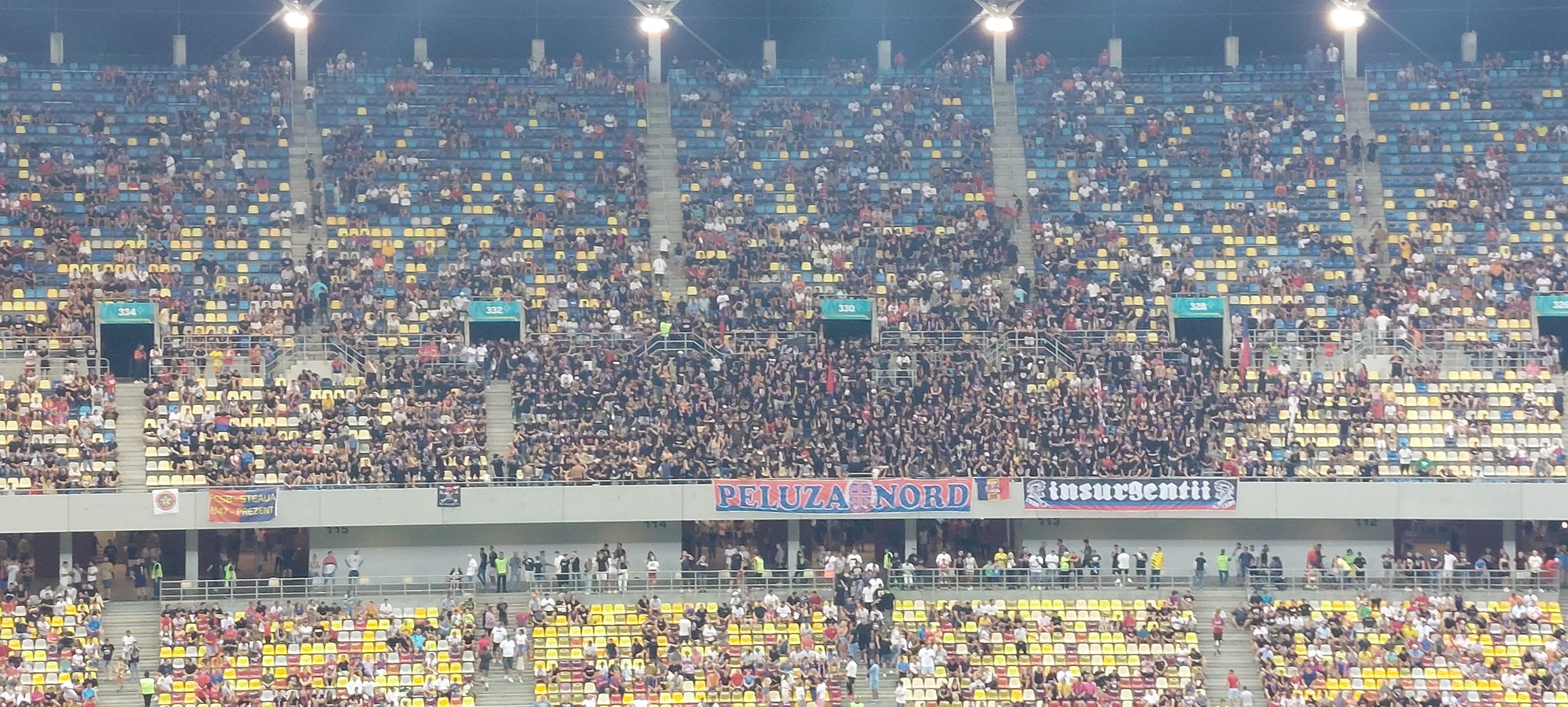 Fanii din Peluza Nord au ajuns la Arena Națională