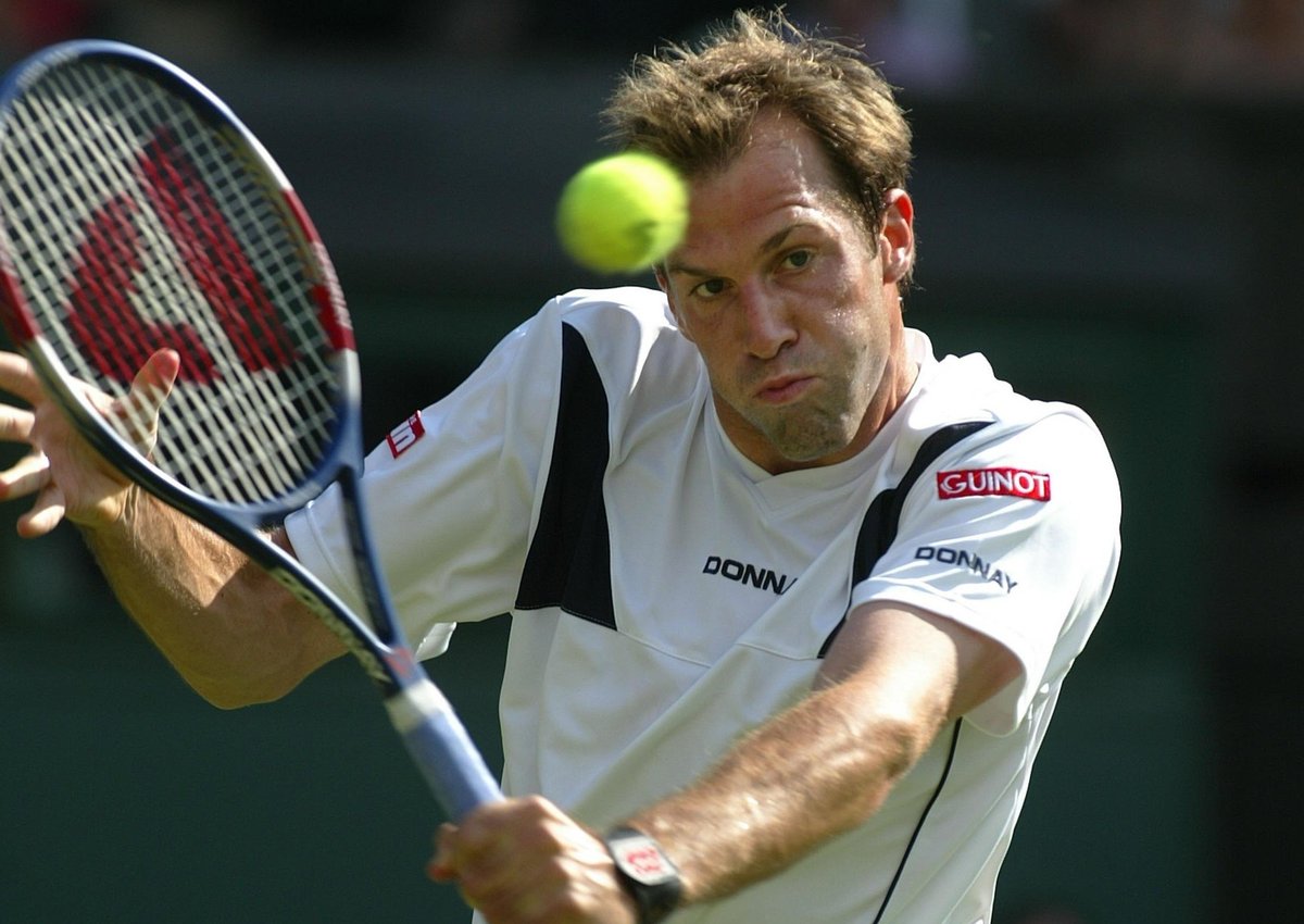 Greg Rusedski, pe vremea când era jucător activ 