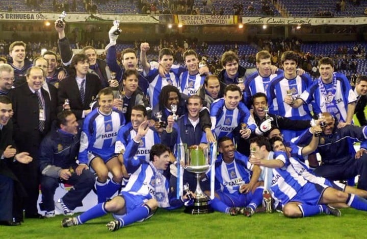 Deportivo, pe vremea când era una dintre echipele tari ale campionatului spaniol 