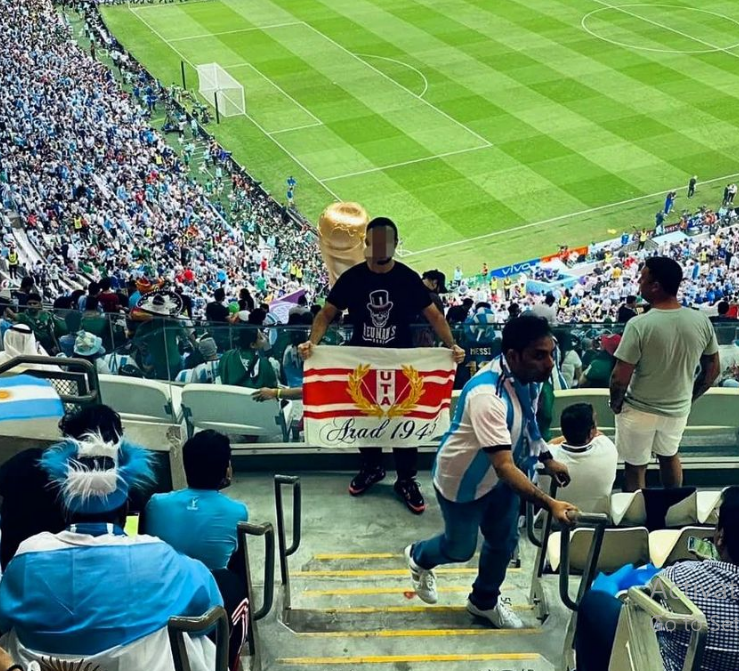 Fanii celor de la UTA tocmai au interzis clubului să mai comercializeze produse de marketing cu însemnele grupării arădene, Sursă foto: Facebook/ Utiştii