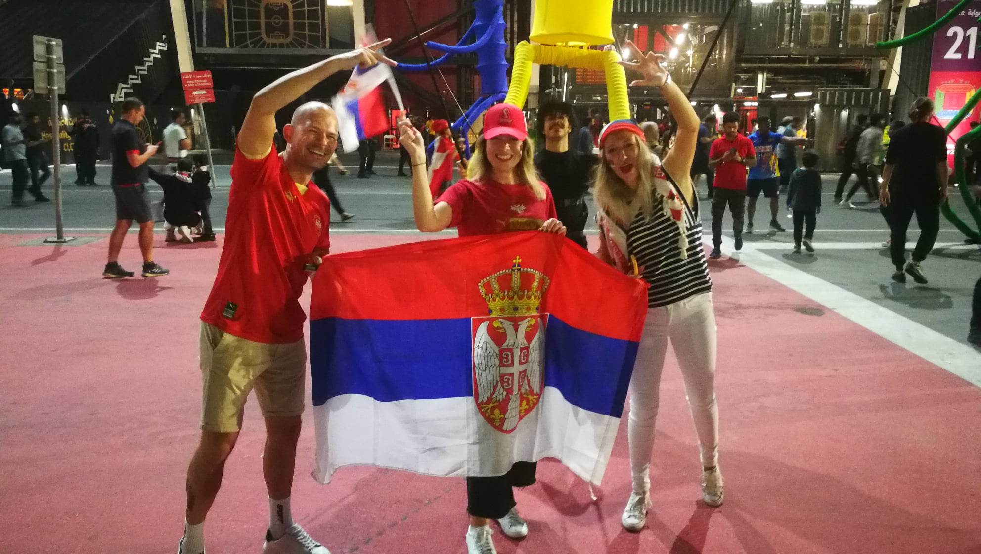 Fanii sârbi încă speră într-o calificare în optimile de finală 