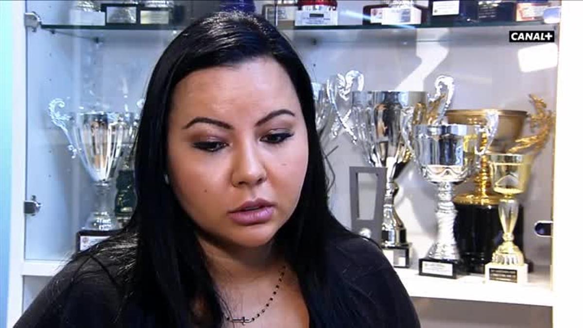 Dinora Santana este fosta soţie a fotbalistului brazilian, de care s-a despărţit în 2011 