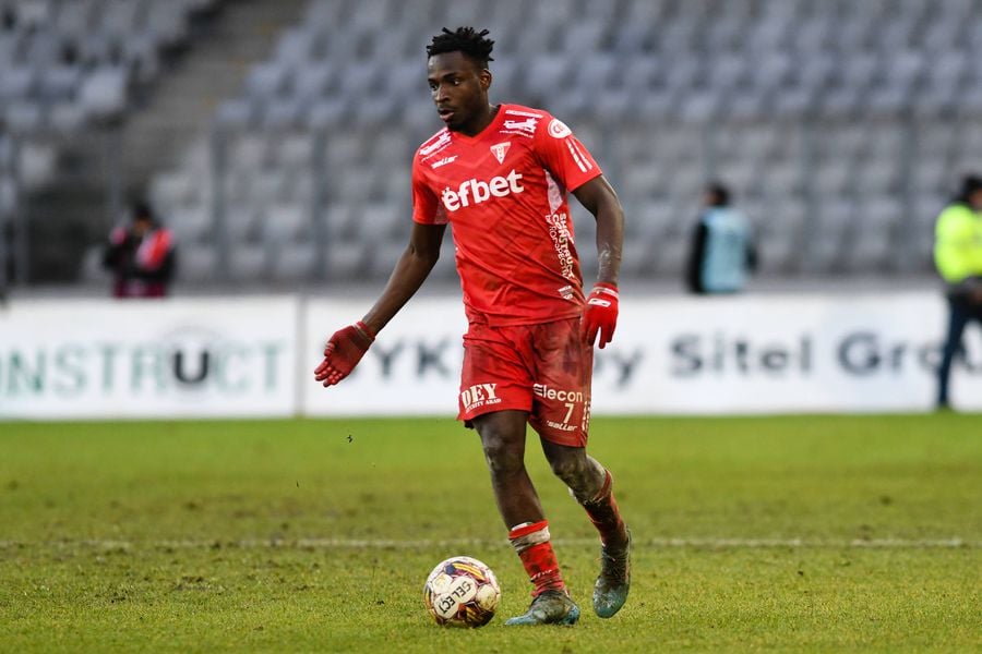 Otele este un exemplu de urmat în ceea ce priveşte aducerea unor jucători de pe continentul african 