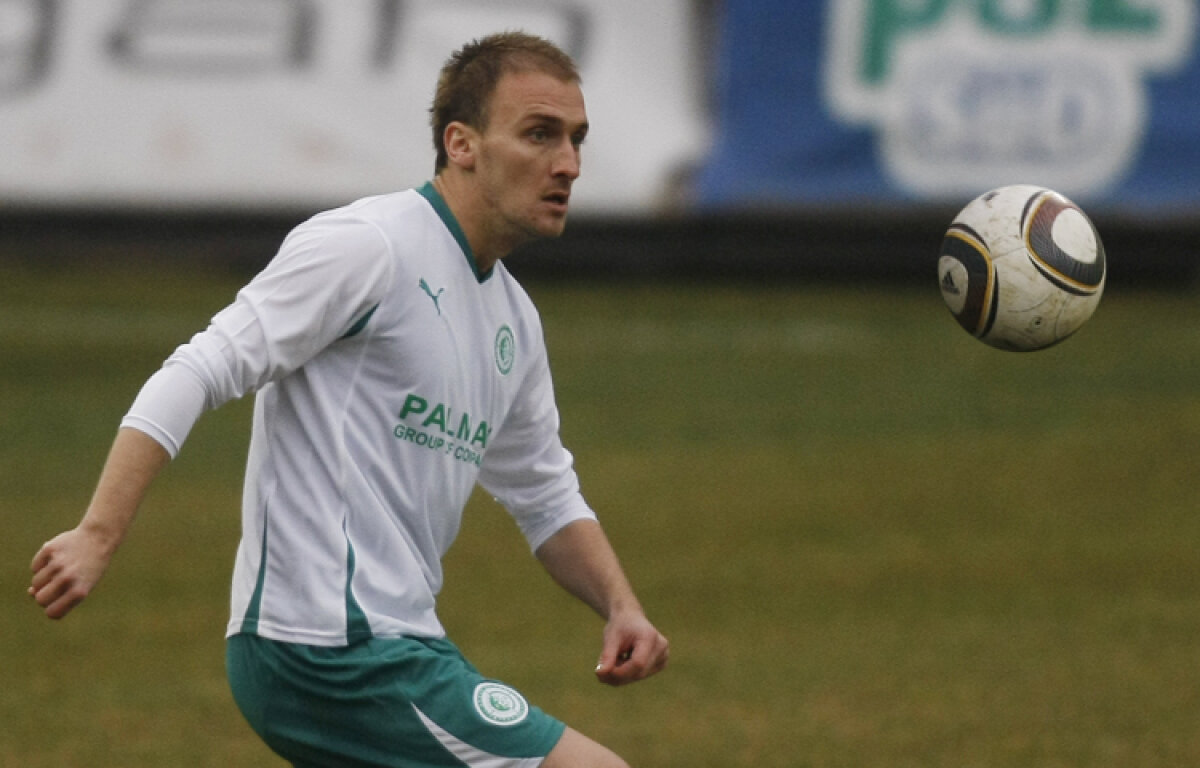 Adrian Scarlatache a evoluat în străinătate doar la echipe din Azerbaidjan 