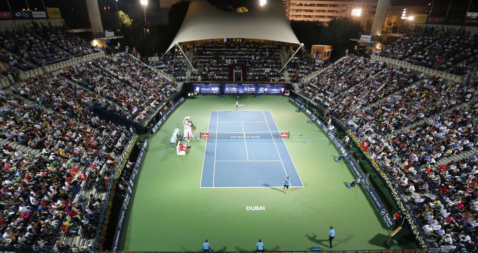 Turneul de la Dubai face rocadă cu cel de la Doha în fiecare an, în calendarul turneelor WTA 