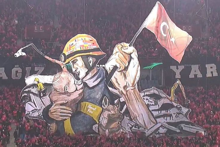 Scenografia la care s-au gândit fanii lui Trabzonspor 