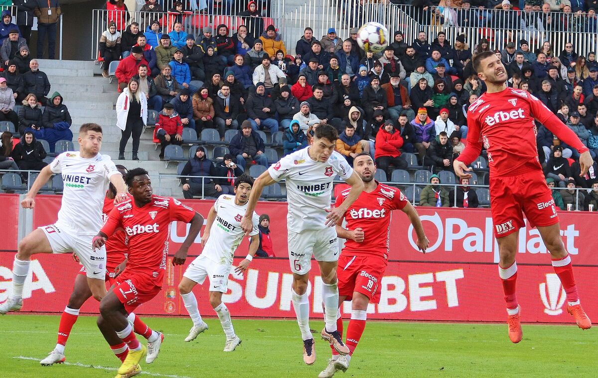 UTA se luptă să evite retrogradarea la al treilea sezon consecutiv în Superligă 