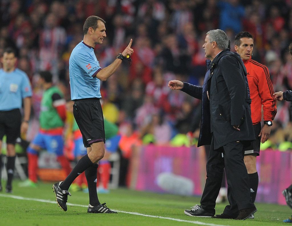 Şi Mourinho a avut probleme cu arbitrul spaniol 