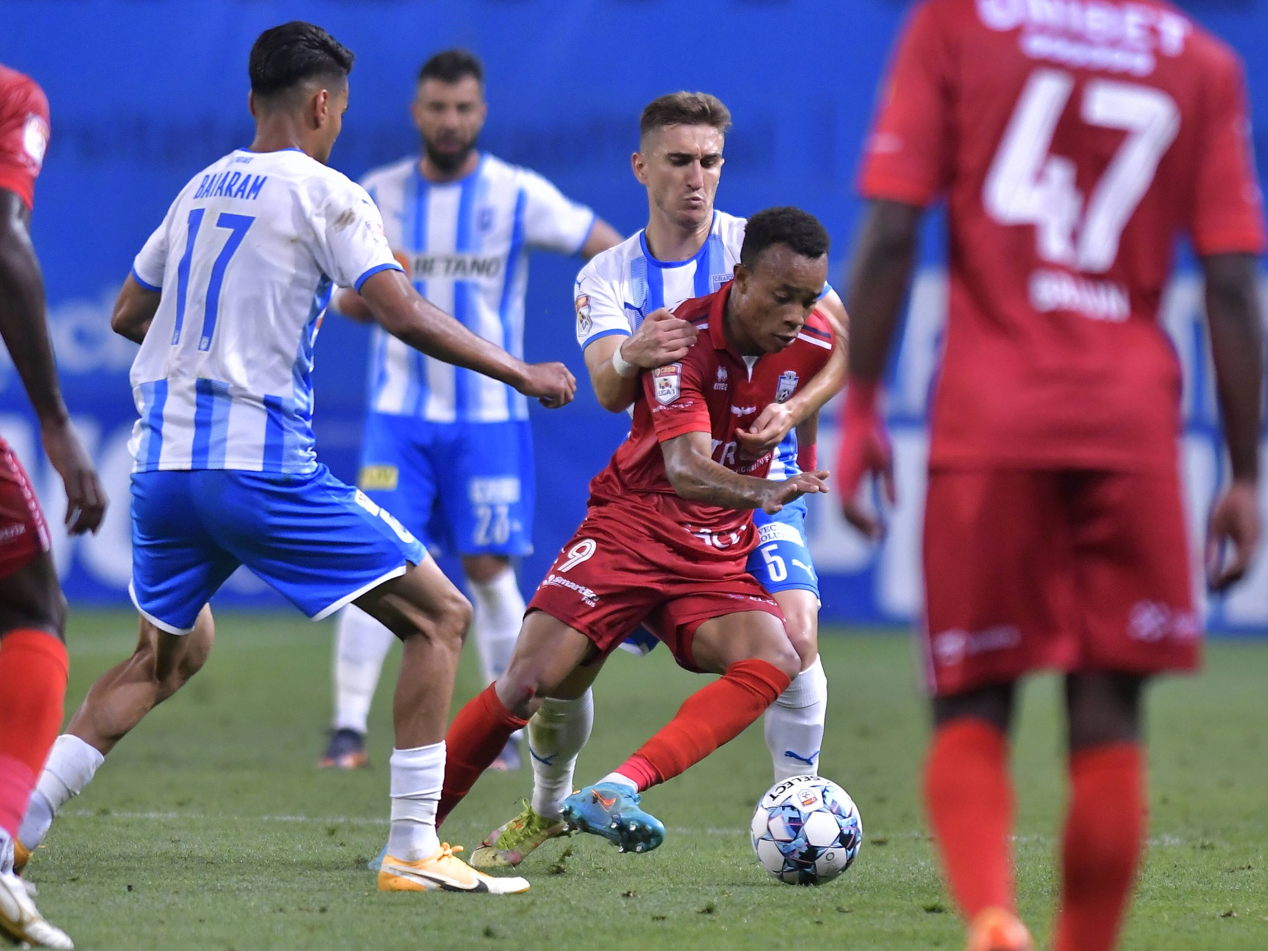 În sezonul trecut, chiar Universitatea Craiova a fost echipa care a jucat acest baraj pentru prezenţa în Conference League, în faţa celor de la Botoşani, sursă foto: Razvan Pasarica/SPORT PICTURES