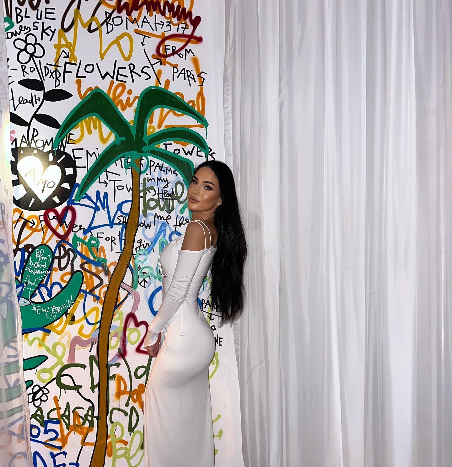 Fiica lui Ion Țiriac a atras toate privirile. Ioana a purtat o rochie mulată a făcut furori pe internet