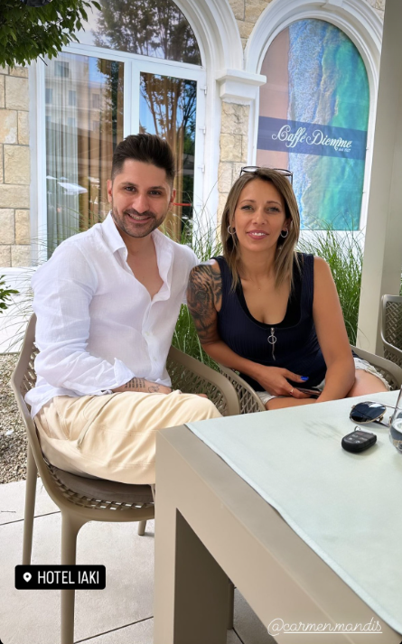 Cu cine s-a afișat la mare jurnalistul sportiv Victor Vrînceanu, după ce s-a despărțit de Andreea Antonescu