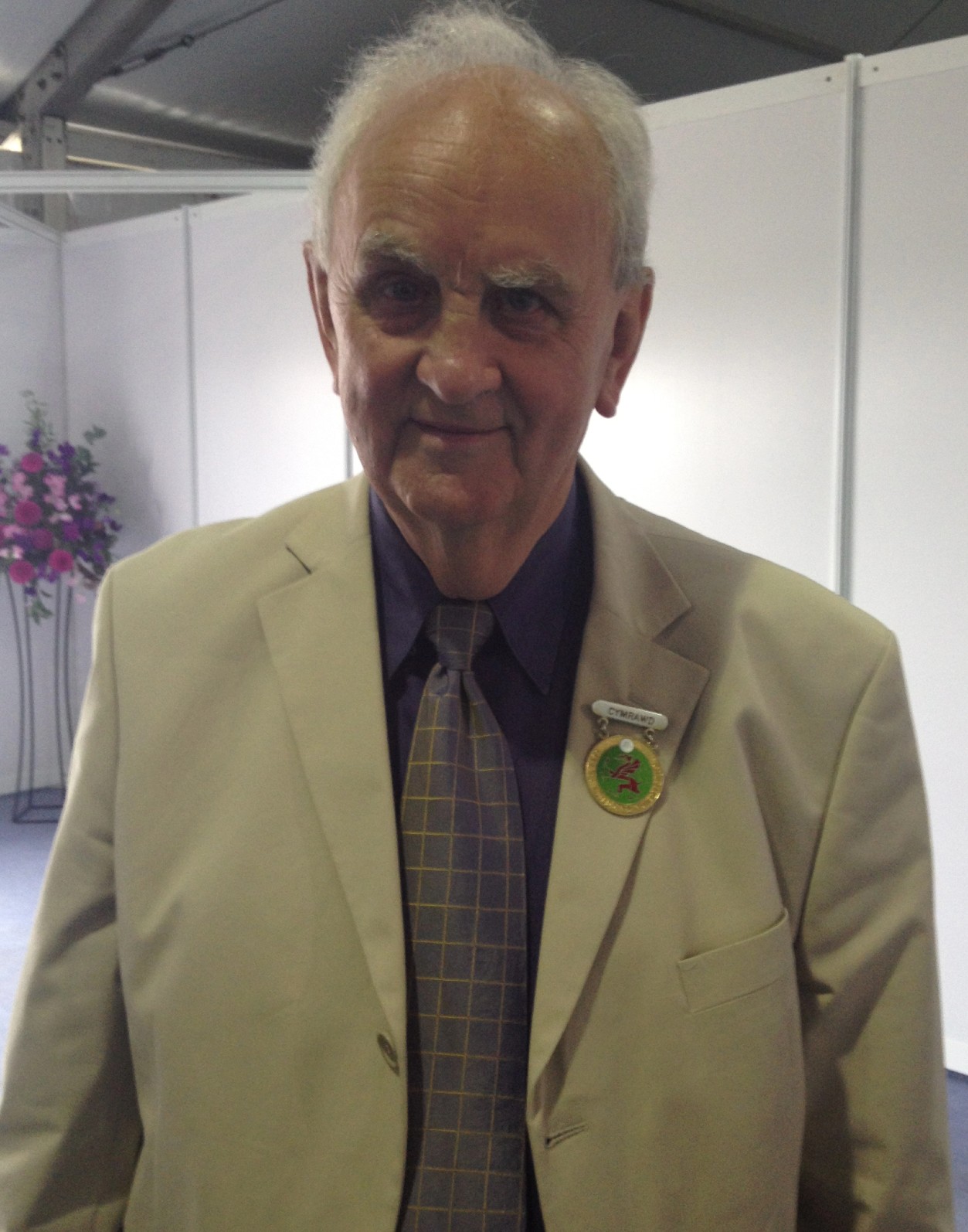 Doliu în presa sportivă. Un renumit comentator al meciurilor de fotbal a murit