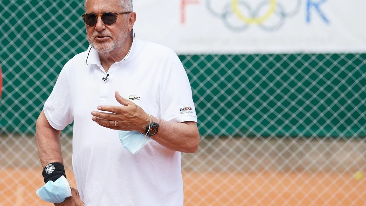 Ilie Năstase nu s-a mai ascuns și a spus de ce s-a apucat de băutură. A dezvăluit și că nu a pus gura pe alcool până la 39 de ani