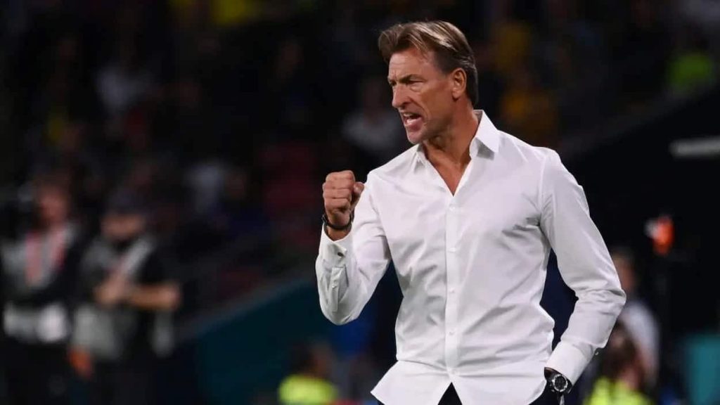 Herve Renard se întoarce. Celebrul antrenor a semnat cu o echipă de la Cupa Mondială şi a plecat direct în cantonament pentru a pregăti următorul meci